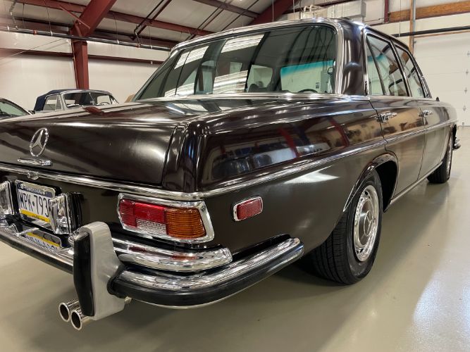 Mercedes-benz-280se-1969-Brown-Black-17