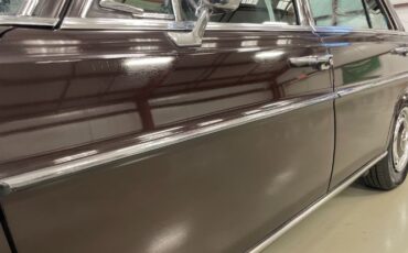 Mercedes-benz-280se-1969-Brown-Black-20