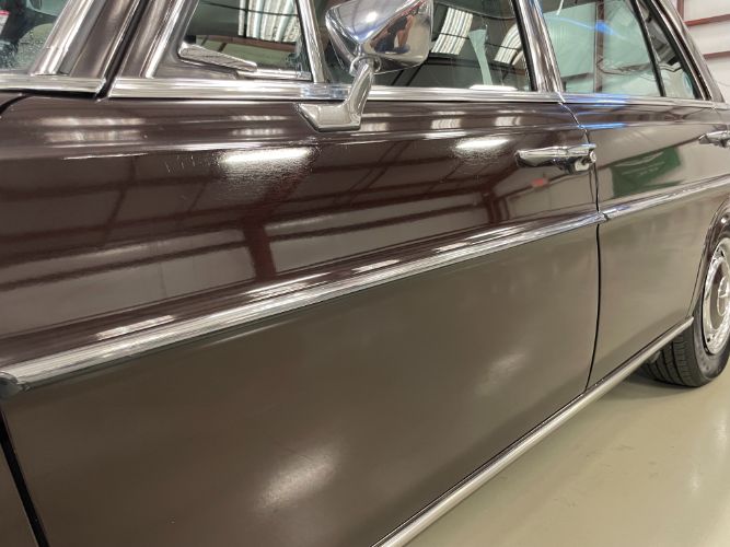 Mercedes-benz-280se-1969-Brown-Black-20