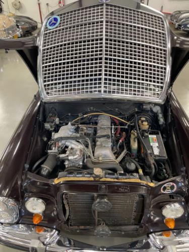 Mercedes-benz-280se-1969-Brown-Black-30