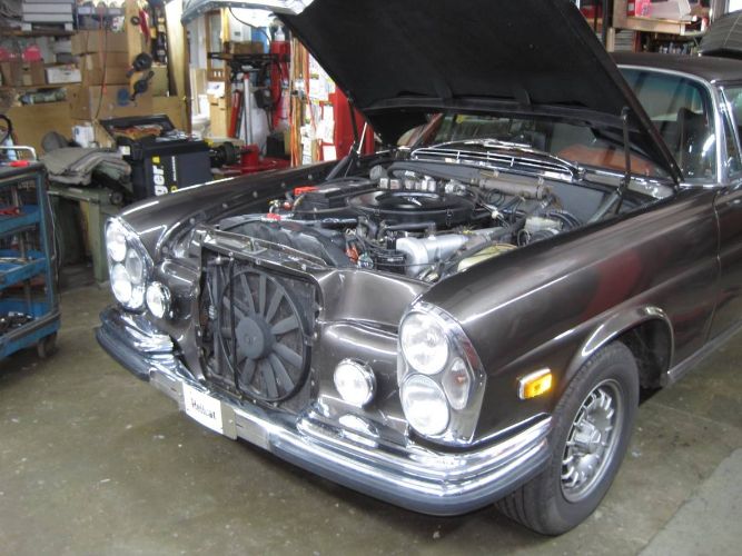 Mercedes-benz-280se-1969-Metallic-Dark-Bronze-1