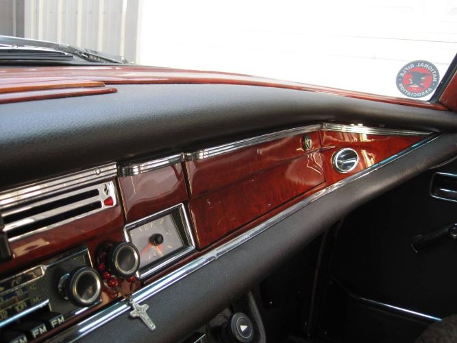 Mercedes-benz-280se-1969-Metallic-Dark-Bronze-10