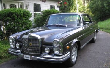Mercedes-benz-280se-1969-Metallic-Dark-Bronze-17