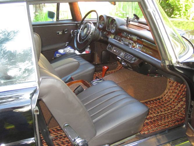 Mercedes-benz-280se-1969-Metallic-Dark-Bronze-9