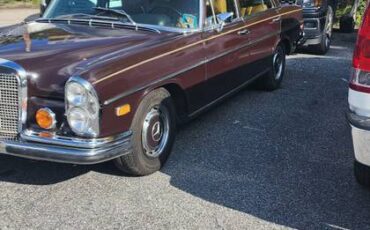 Mercedes-benz-280se-1970-brown-2