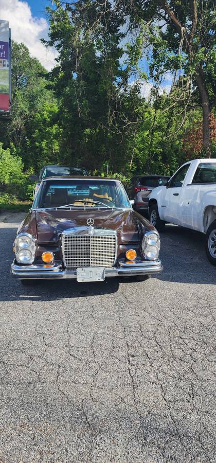 Mercedes-benz-280se-1970-brown-3