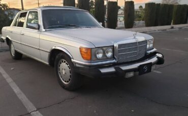 Mercedes-benz-280se-1979-silver-2