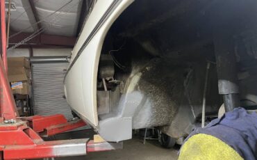 Mercedes-benz-280sel-4.5-1972-white-11