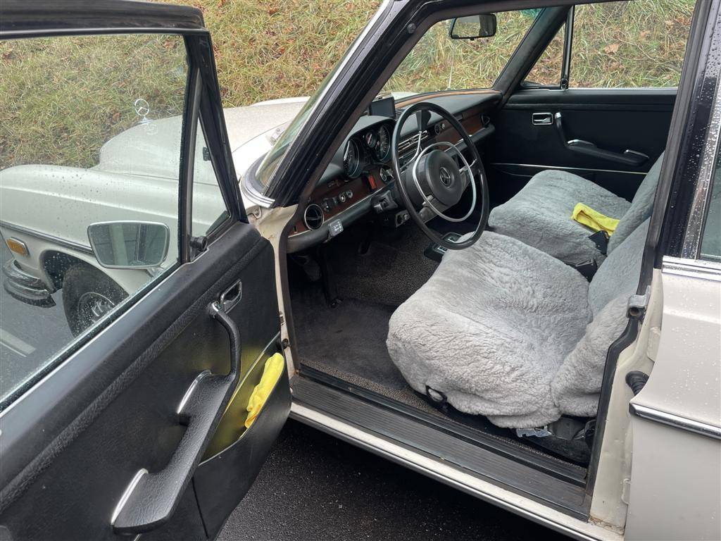 Mercedes-benz-280sel-4.5-1972-white-2