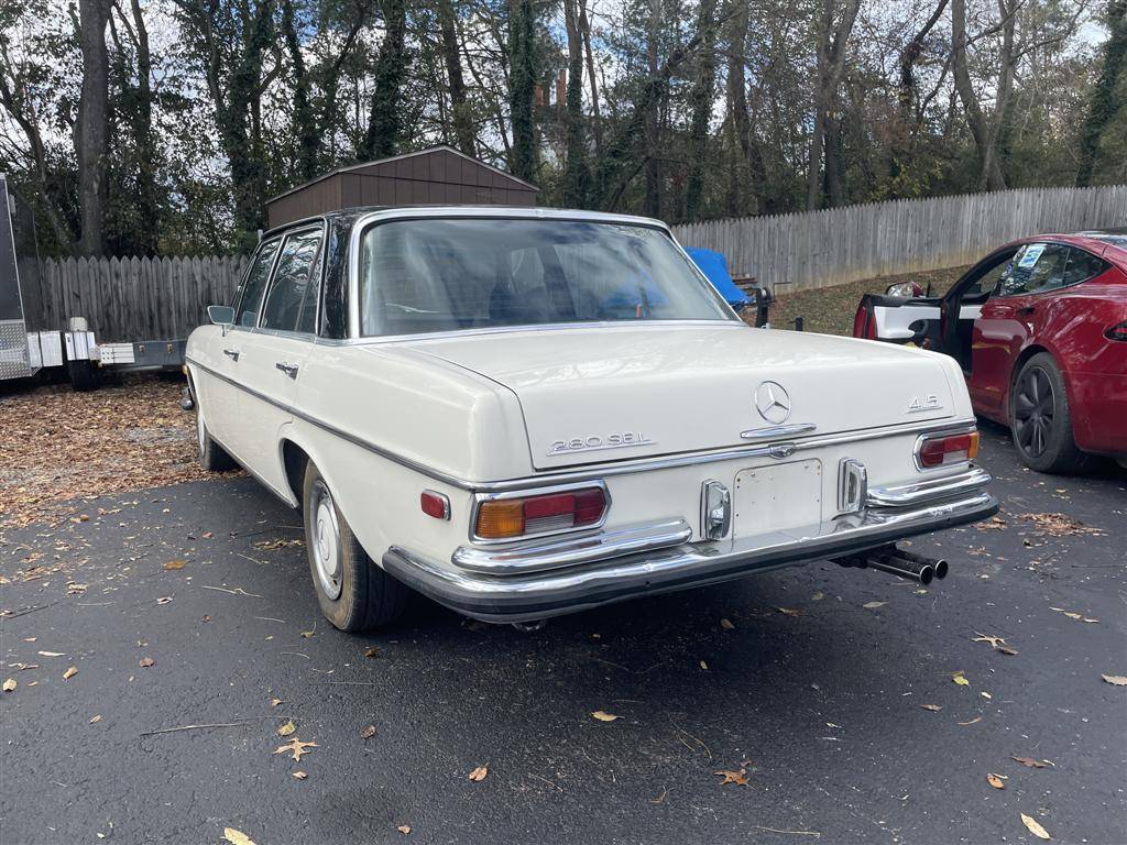 Mercedes-benz-280sel-4.5-1972-white-20