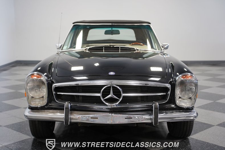 Mercedes-benz-280sl-1968-Black-White-21