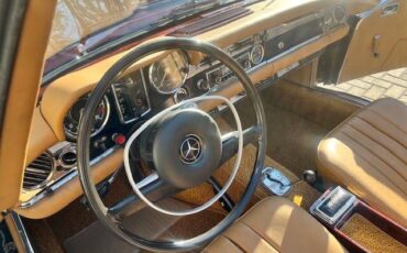 Mercedes-benz-280sl-1968-Midnight-Black-Tan-Hydes-23