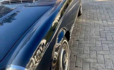 Mercedes-benz-280sl-1968-Midnight-Black-Tan-Hydes-30