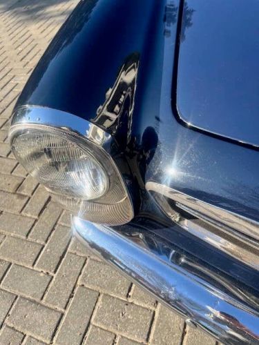 Mercedes-benz-280sl-1968-Midnight-Black-Tan-Hydes-32