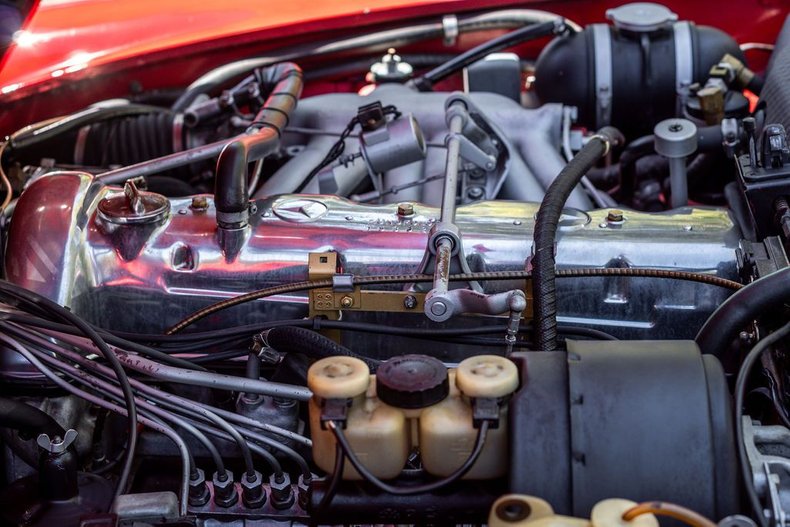 Mercedes-benz-280sl-1968-Red-17