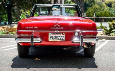 Mercedes-benz-280sl-1968-Red-19