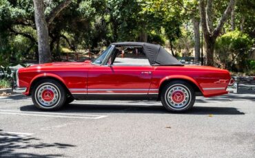 Mercedes-benz-280sl-1968-Red-24