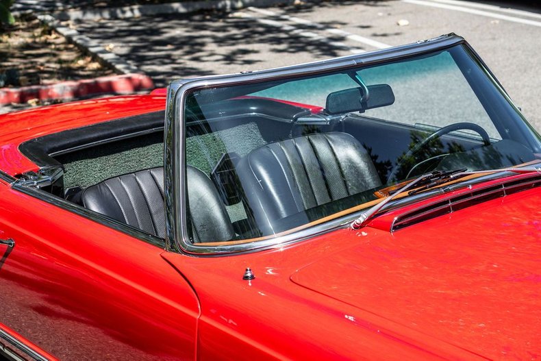 Mercedes-benz-280sl-1968-Red-39