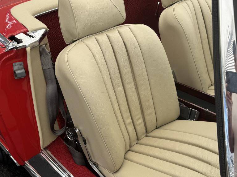 Mercedes-benz-280sl-1969-1