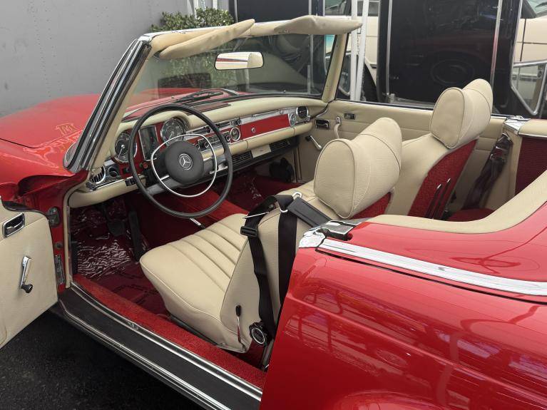 Mercedes-benz-280sl-1969-19
