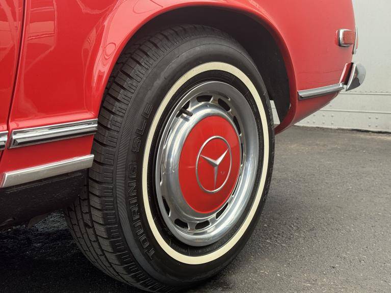 Mercedes-benz-280sl-1969-21