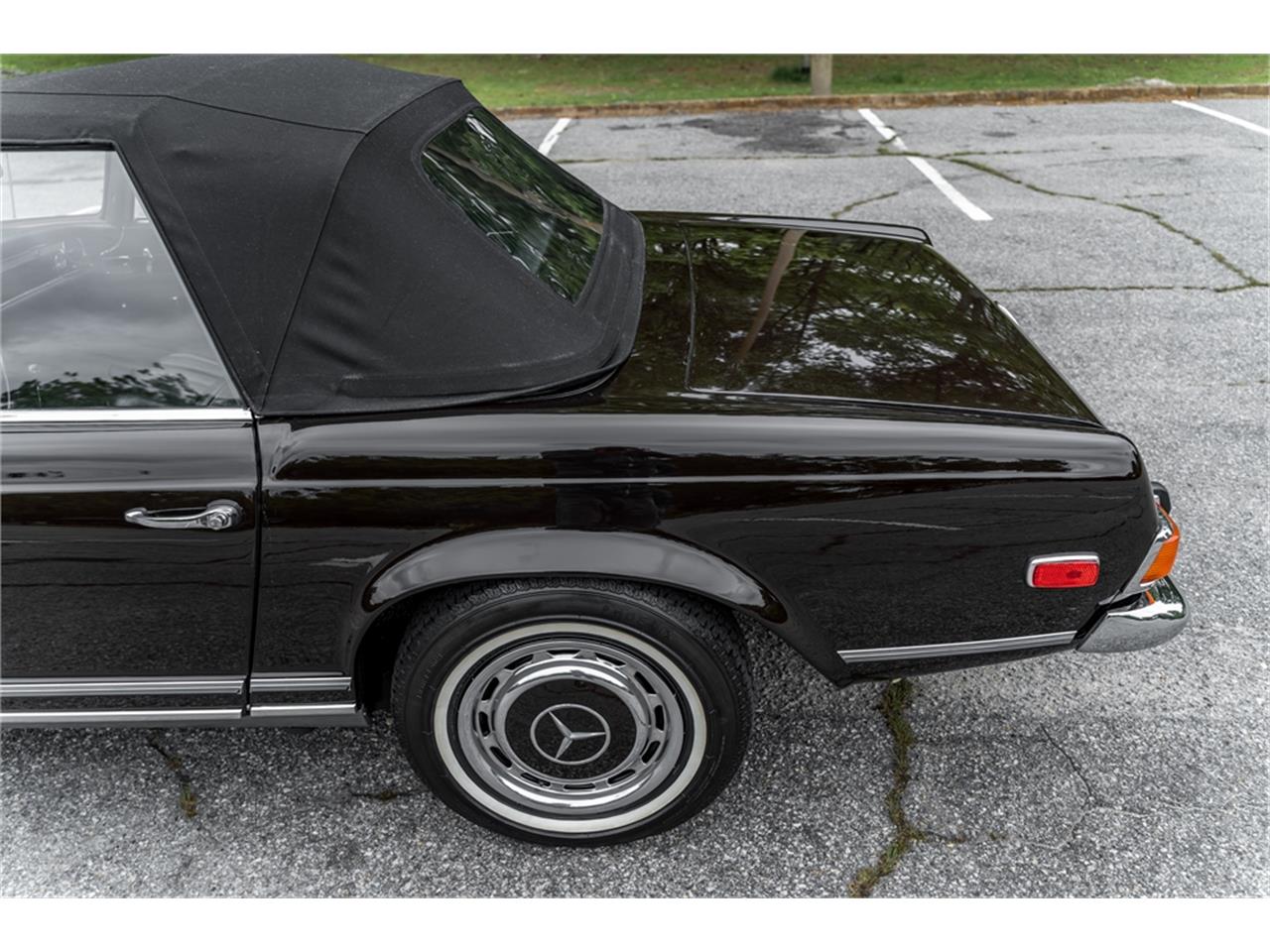 Mercedes-benz-280sl-1969-Black-Black-11