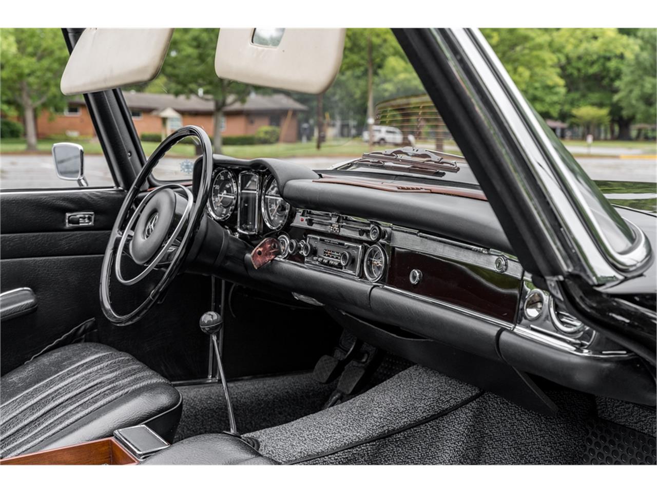 Mercedes-benz-280sl-1969-Black-Black-36