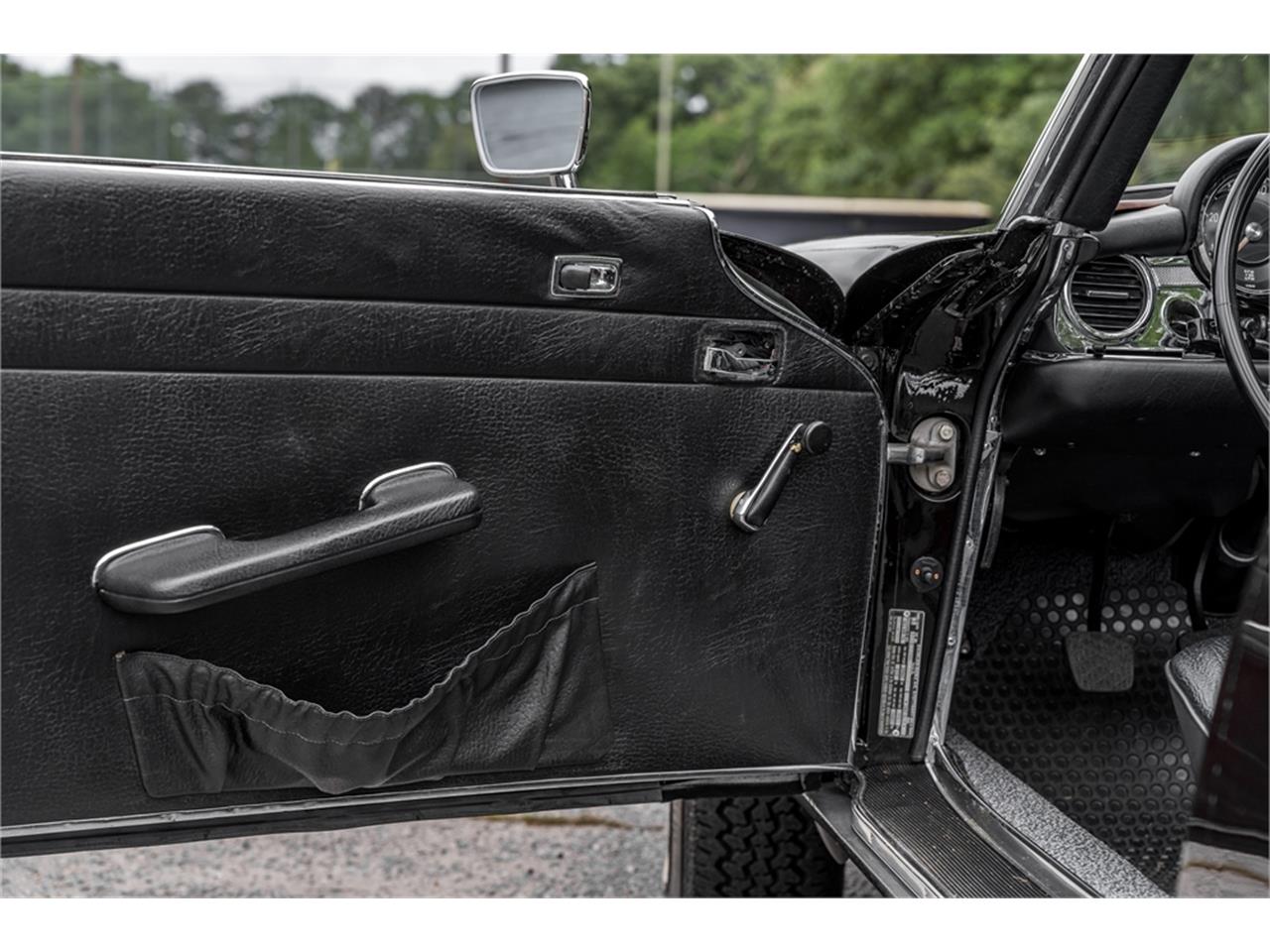 Mercedes-benz-280sl-1969-Black-Black-47