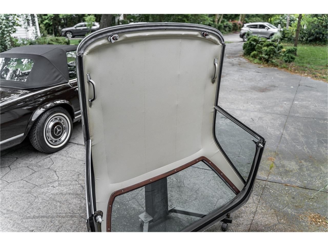 Mercedes-benz-280sl-1969-Black-Black-90