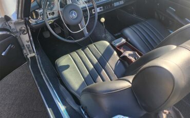 Mercedes-benz-280sl-1969-Silver-Mist-Black-16