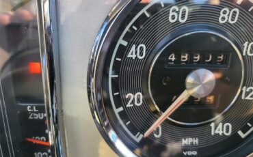 Mercedes-benz-280sl-1969-Silver-Mist-Black-2