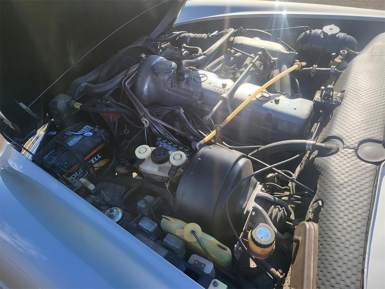 Mercedes-benz-280sl-1969-Silver-Mist-Black-21