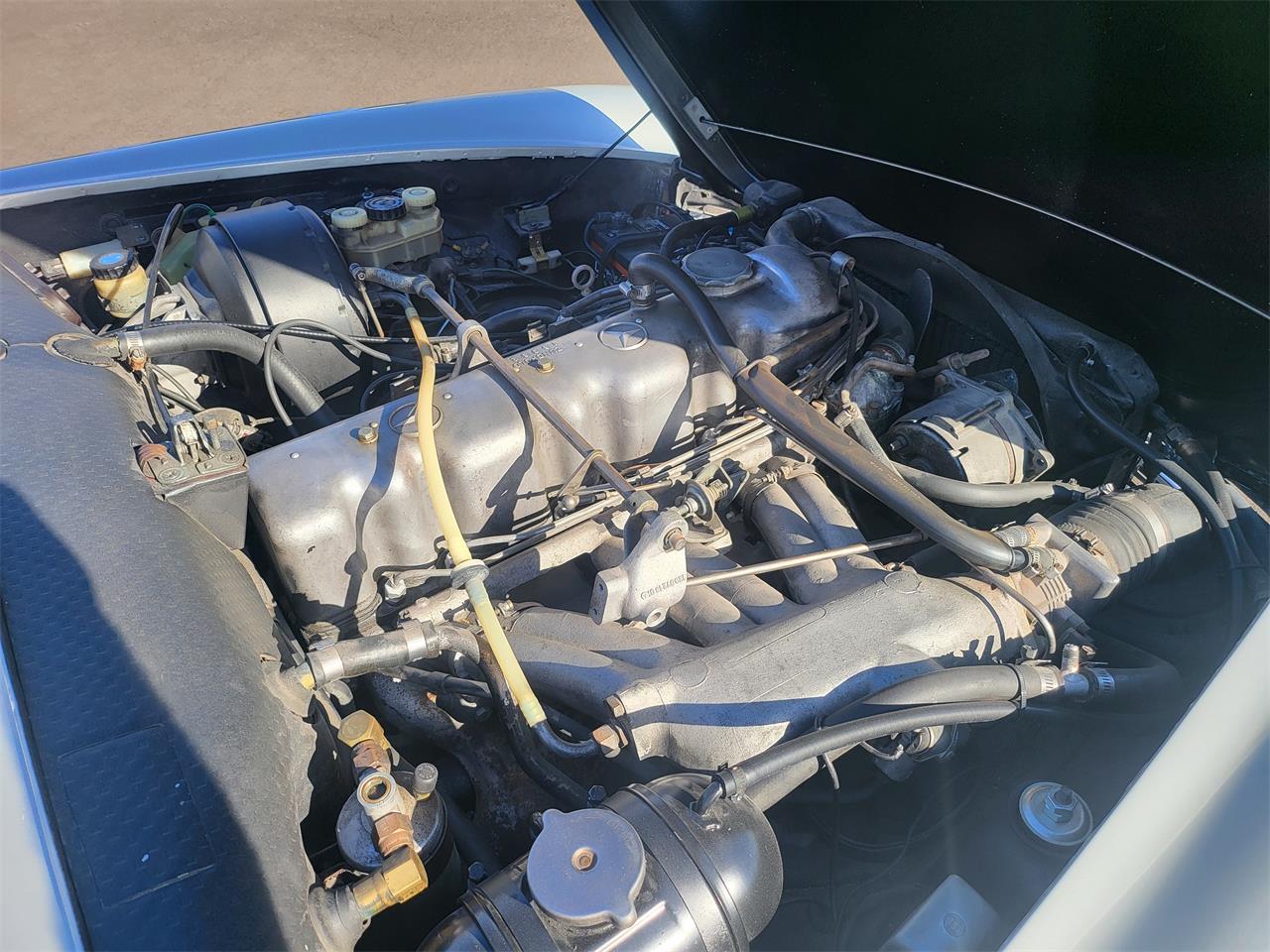 Mercedes-benz-280sl-1969-Silver-Mist-Black-8