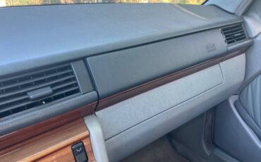 Mercedes-benz-300-1993-white-1