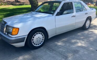 Mercedes-benz-300-1993-white-7