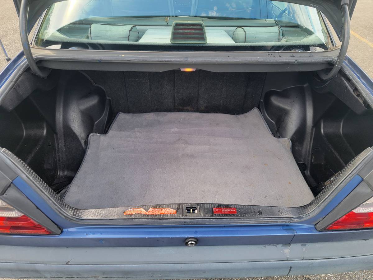 Mercedes-benz-300-300dt-diesel-1987-blue-14