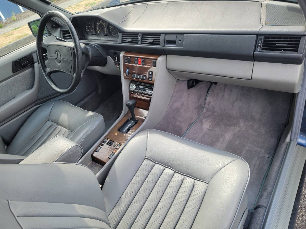 Mercedes-benz-300-300dt-diesel-1987-blue-18