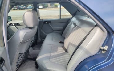 Mercedes-benz-300-300dt-diesel-1987-blue-2