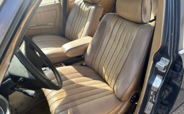 Mercedes-benz-300-300tdt-1984-grey-10
