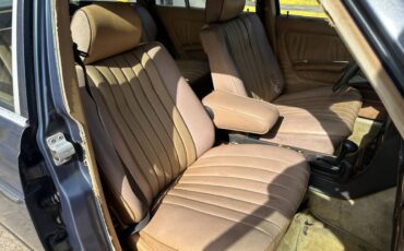 Mercedes-benz-300-300tdt-1984-grey-12