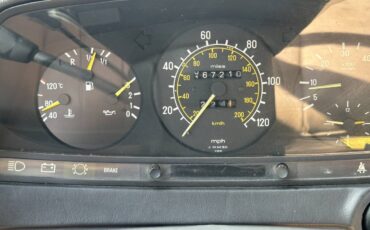 Mercedes-benz-300-300tdt-1984-grey-4