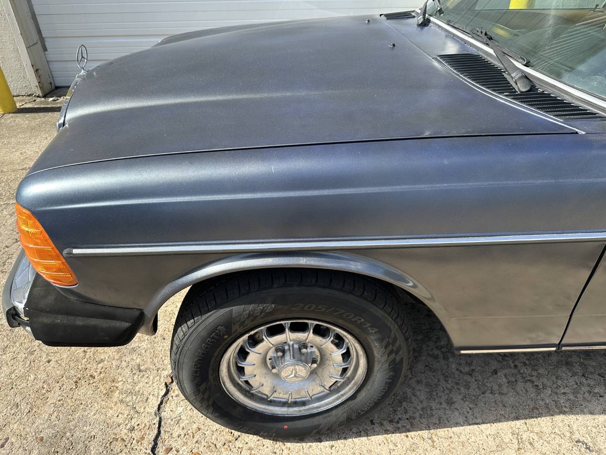 Mercedes-benz-300-300tdt-1984-grey-5