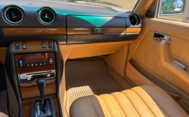 Mercedes-benz-300-dt-diesel-1982-10