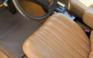 Mercedes-benz-300-dt-diesel-1982-12
