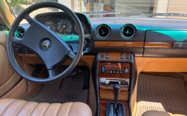Mercedes-benz-300-dt-diesel-1982-9