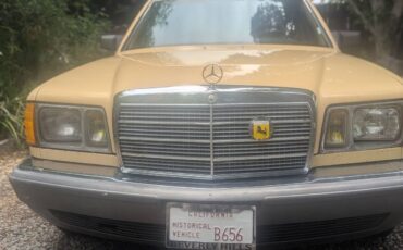 Mercedes-benz-300-sd-diesel-1981-yellow-11