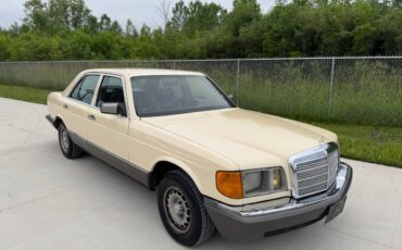 Mercedes-benz-300-sd-diesel-1982-13