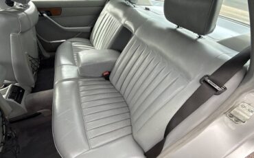 Mercedes-benz-300-se-1988-silver-17