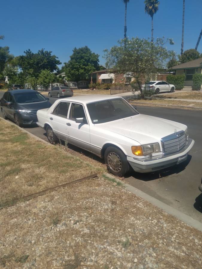 Mercedes-benz-300-se-1991-5
