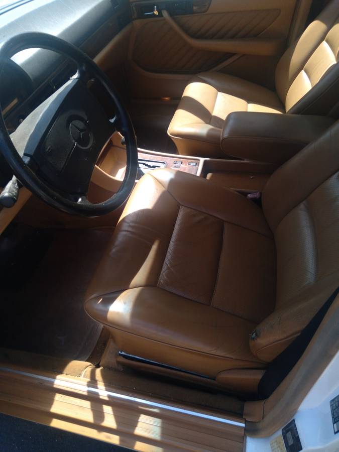 Mercedes-benz-300-se-1991-7